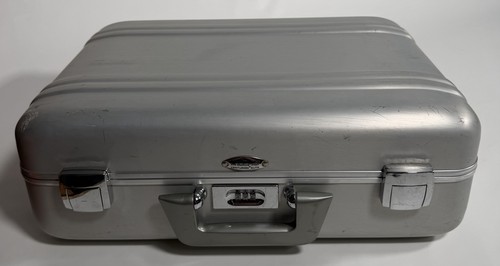 Vintage zero halliburton - vintage,