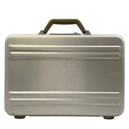 Zero halliburton silver - zero,