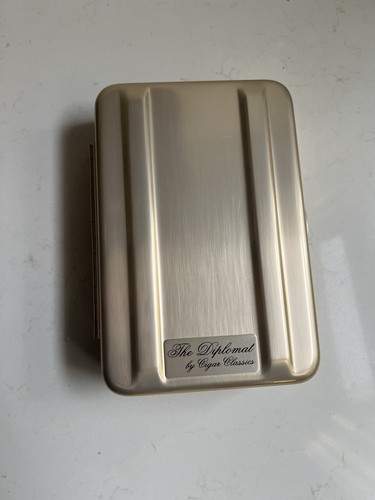 Vintage zero halliburton the - vintage,