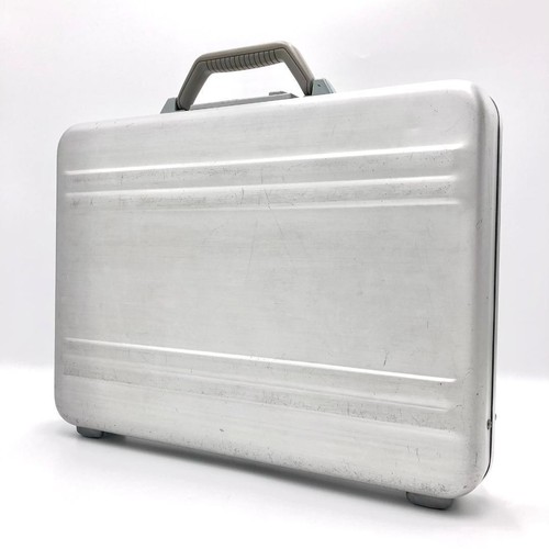 Zero halliburton aluminum - zero,