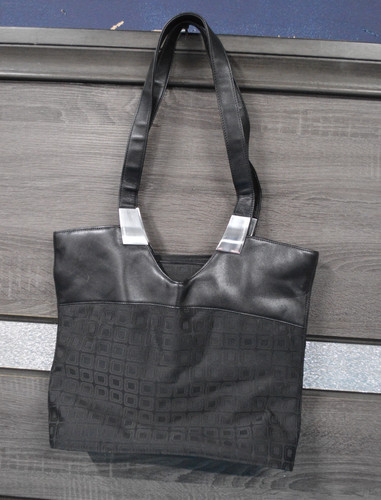 Zero halliburton black tote - halliburton,