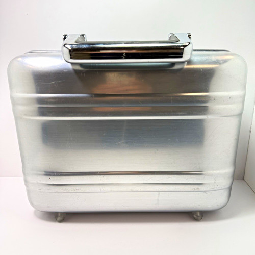 Vtg zero halliburton - zero,