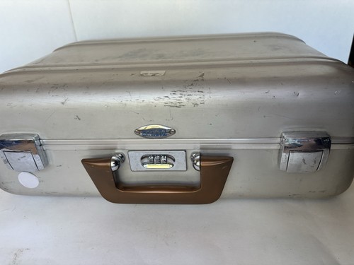 Vintage zero halliburton - zero,