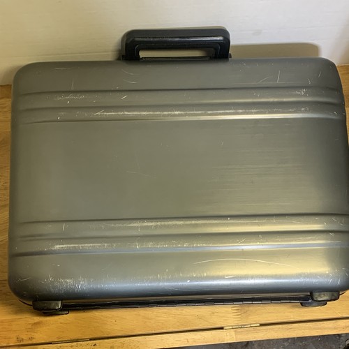 Zero halliburton aluminum - zero,