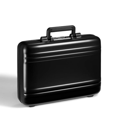 Zero halliburton classic - zero,