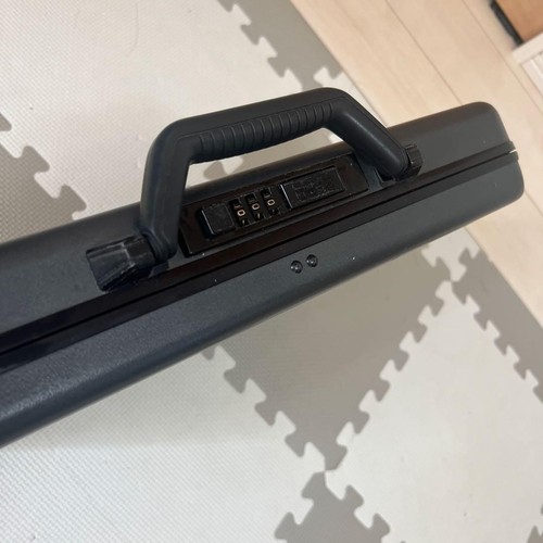 Zero halliburton attache - attache, case