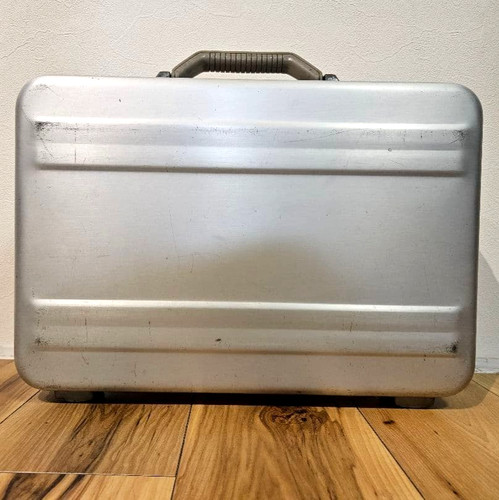 Zero halliburton aluminum - zero,