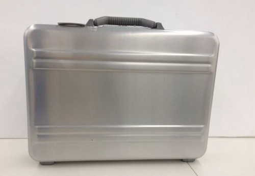Zero halliburton aluminum - zero,