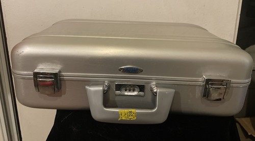 Vintage zero halliburton - vintage,