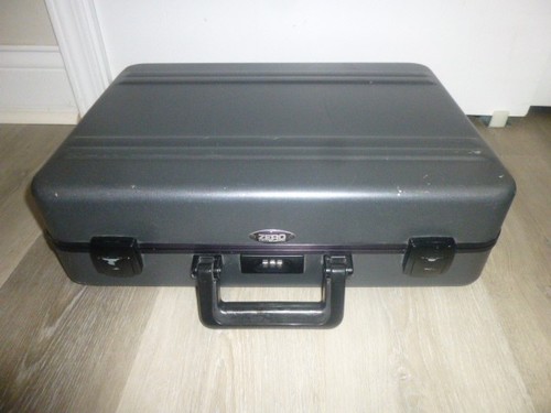 Vntg zero halliburton aluminum - vntg,